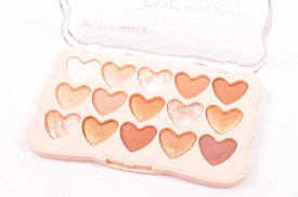 Paleta 15 sombras corazon IMAN (3).jpg